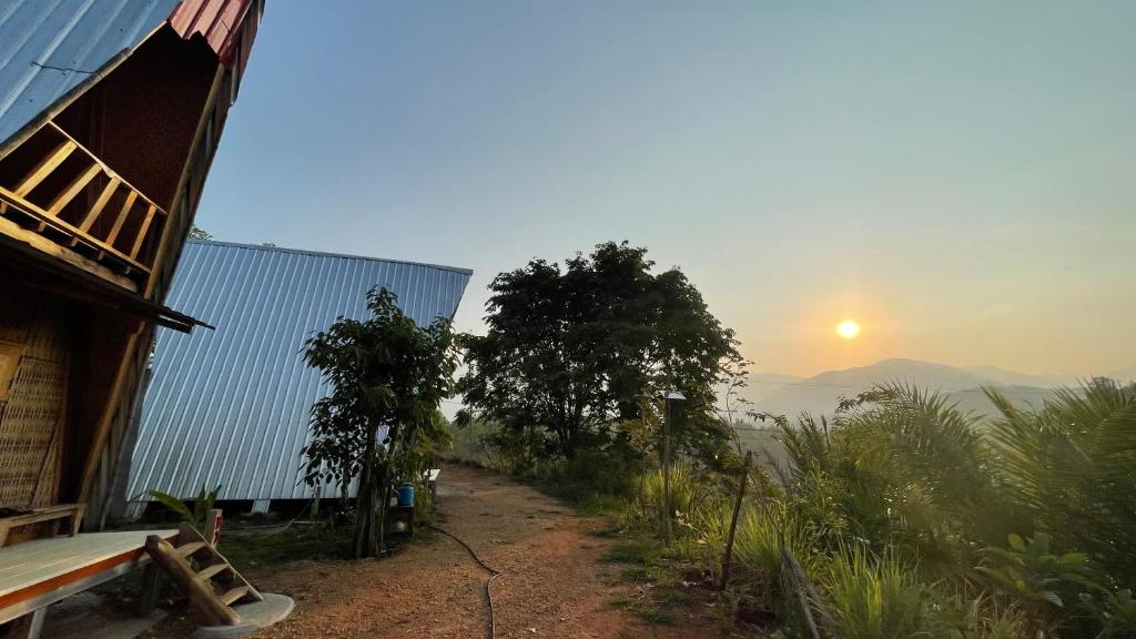 Savor freedom with Vietnam Tours by RV